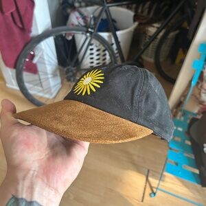 Shallow vintage strap back flower embroidery